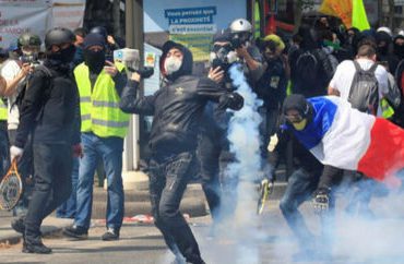 Marcha en homenaje a joven baleado por la policía registra choques en Francia