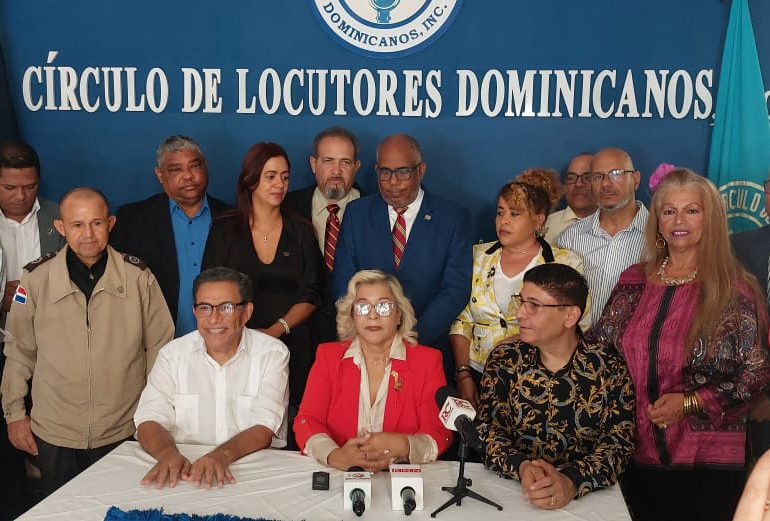 VIDEO | Círculo de Locutores Dominicanos anuncia el regreso de la premiación Micrófono de Oro