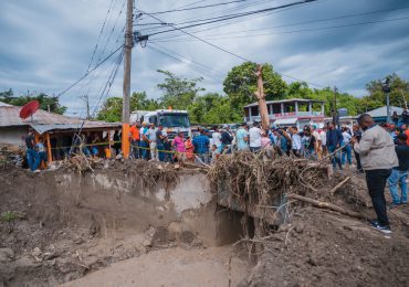 VIDEO | Gobierno acude en ayuda de familias de Azua, Neyba y Jimaní afectadas por las lluvias