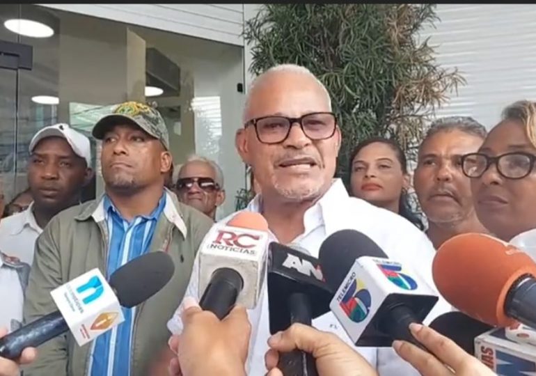 VIDEO | Aspirante alcalde de Los Alcarrizos pide al PRM que le entregue la reserva de la candidatura
