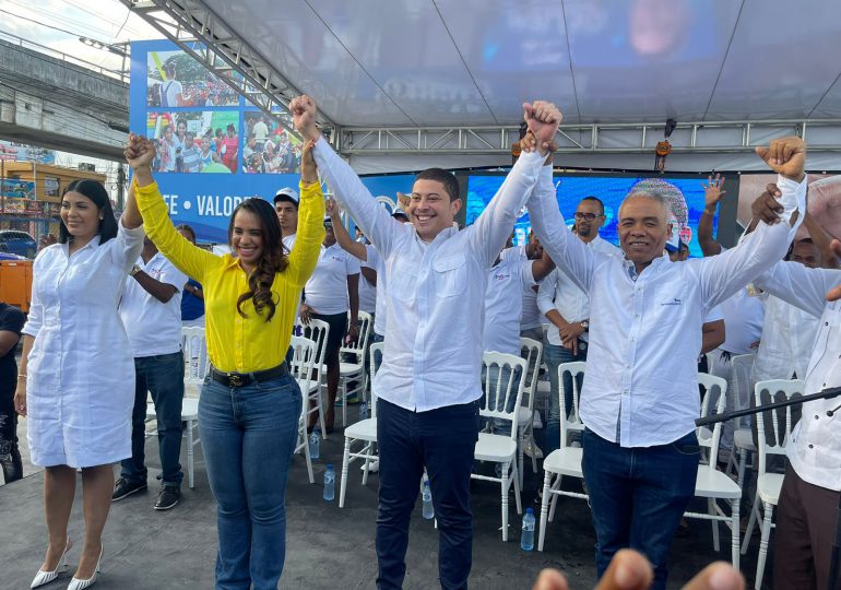 Julio Vicioso lanza su candidatura; se convierte en el aspirante más joven de Santo Domingo Norte