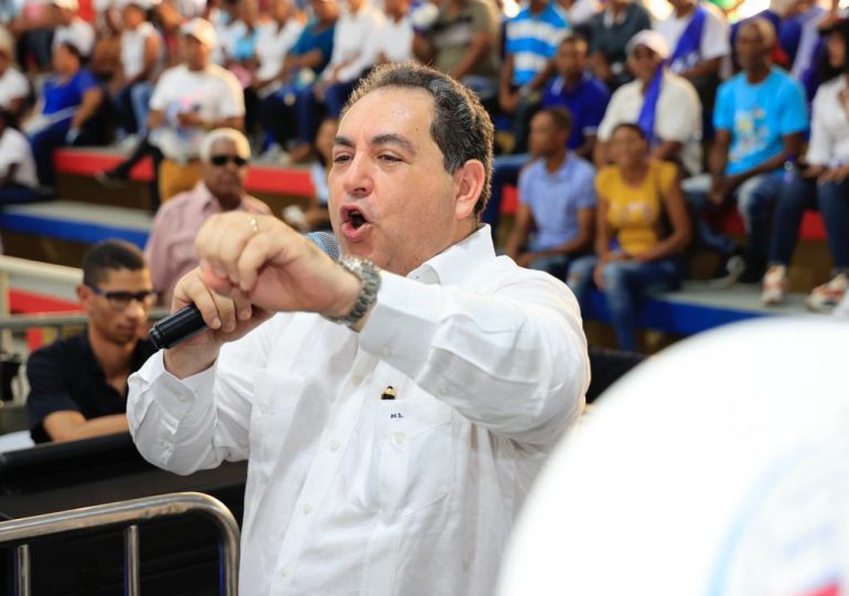 Guillermito Lama lanza precandidatura a senador; pide apoyar reelección de Abinader