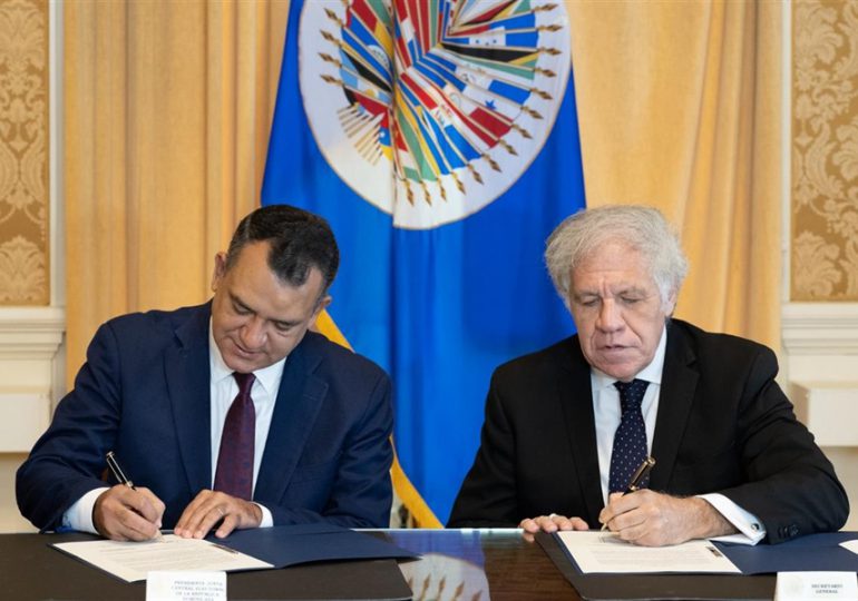 JCE y OEA firman convenio de cooperación técnica de cara a elecciones 2024