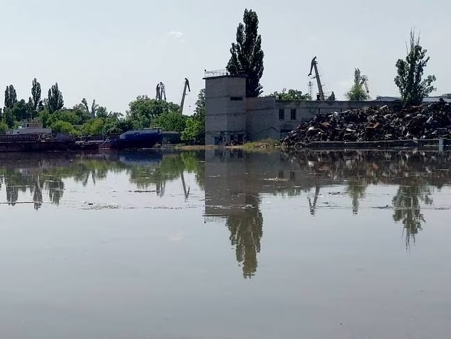 Ucrania sobre destrucción de represa: “Hay 24 poblaciones inundadas”