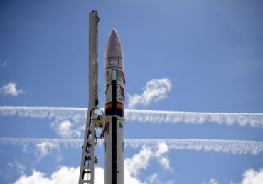 Lanzamiento de cohete español postergado a septiembre por riesgo de incendio