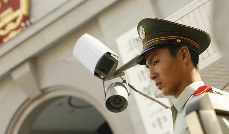 Reino Unido ordena a China cerrar sus comisarías de policías “clandestinas” en suelo británico