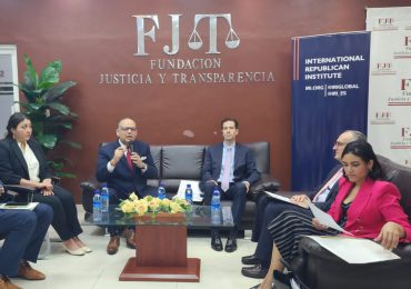 FJT socializa informe sobre Impacto Económico, Social y Político de las relaciones Dominico-China
