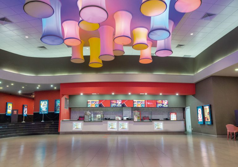Caribbean Cinemas remodela totalmente su icónico cine Megaplex-10