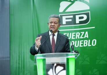 Leonel Fernández reitera que "la alianza es con el pueblo dominicano"