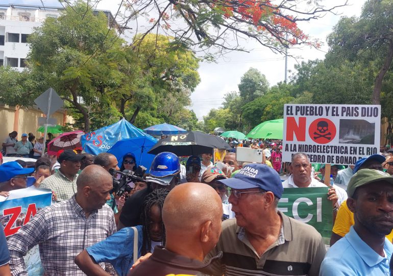 VIDEO | Marcha Verde protesta frente al Palacio Nacional advierte a gobierno del PRM harán otras manifestaciones