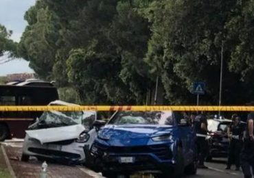 Cinco "influencers" conduciendo un Lamborghini causan la muerte de un niño en Italia
