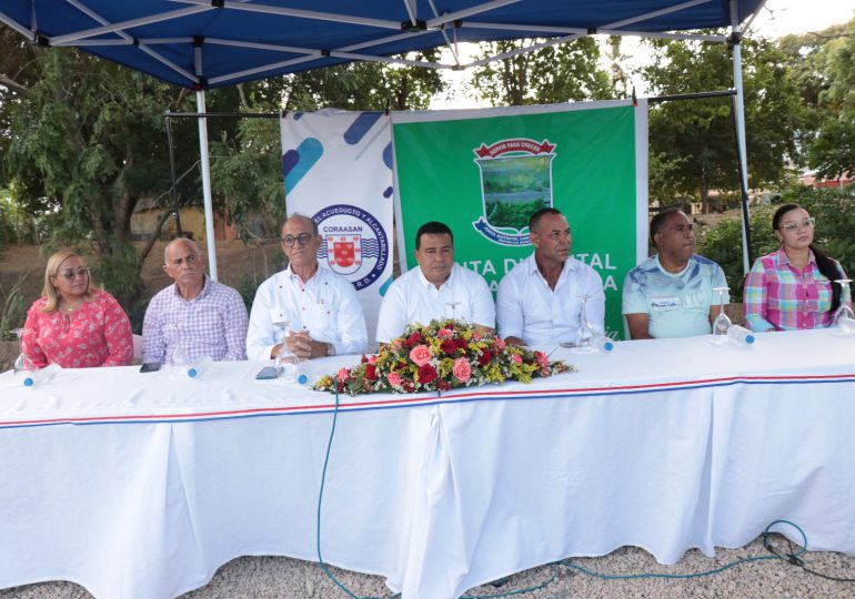 Coraasan firma convenio con junta distrital Canca La Piedra para construcción de parque