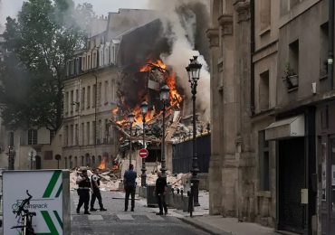 Al menos cuatro heridos graves en derrumbe de un edificio en pleno París