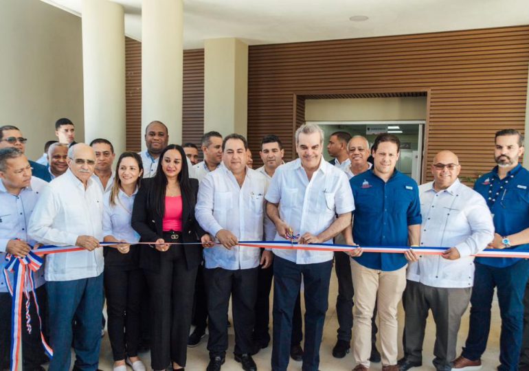 Video| Abinader y Ministro Bonilla entregan Hospital Municipal de Esperanza Dr. José Fausto Ovalles en Valverde