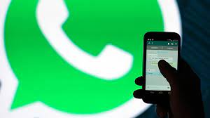 El servicio de mensajería WhatsApp lanza "canales" de difusión