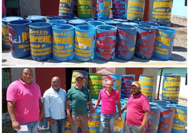 GOLDQUEST dona tanques plásticos para recolección de desechos sólidos en Sabaneta