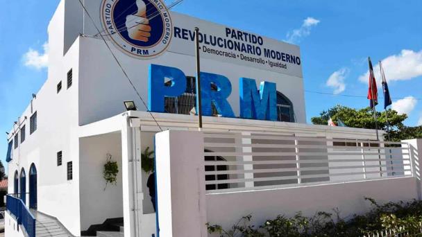 PRM anuncia entregará listas de candidatos a puestos electivos a delegación diplomática de EEUU
