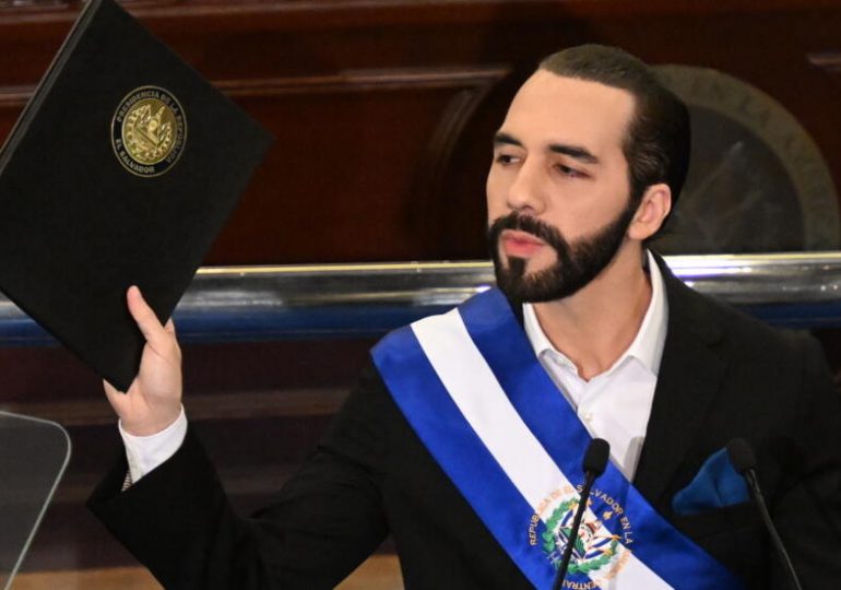 Oficialismo de El Salvador propondrá reelegir a Bukele