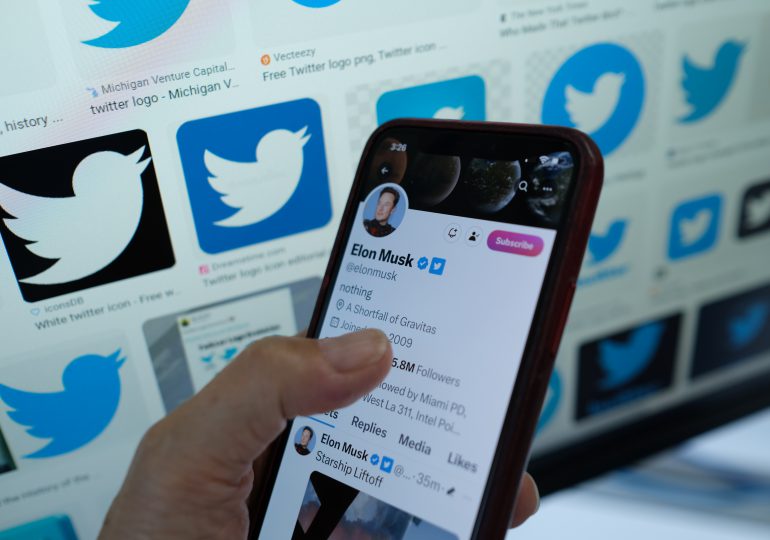 Twitter exaspera a sus usuarios, su rival Meta intenta sacar provecho