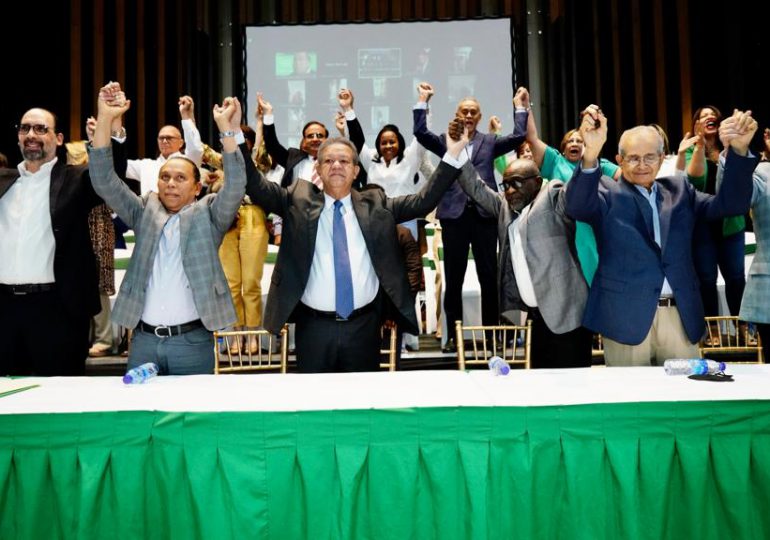 Video Fuerza Del Pueblo Escoge En Unanimidad A Leonel Fernández Como