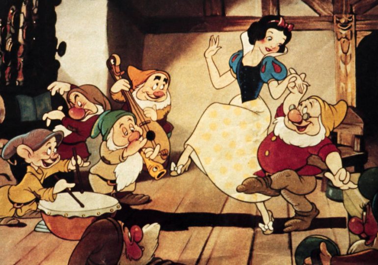 Disney reemplaza a los siete enanitos por "criaturas mágicas" en su nueva versión de Blancanieves