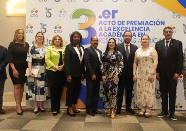 Premian la excelencia de médicos de la República Dominicana en Residencias Médicas