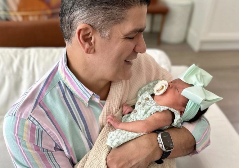 Eddy Herrera comparte tierna imagen de su nieta en Instagram