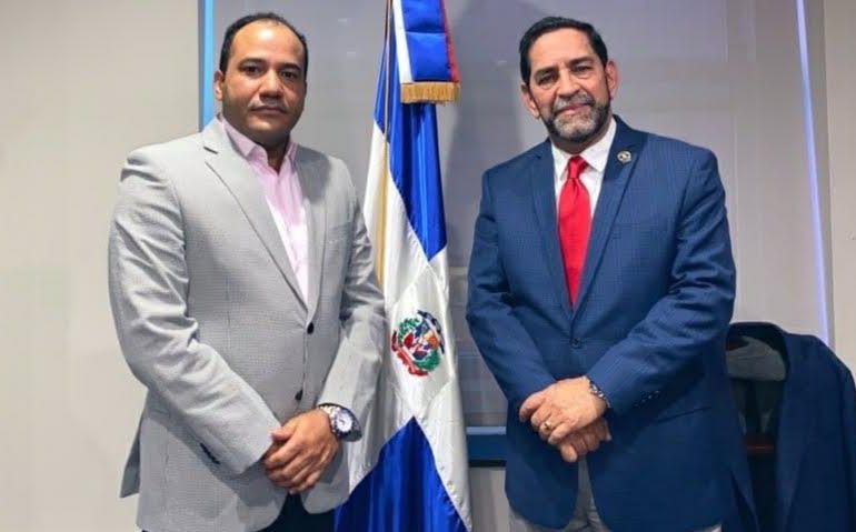 Cónsul dominicano en NY dice que Salvador Holguín debe ser el próximo senador de Dajabón