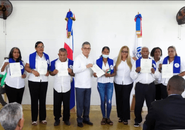 DGDC gradúa 250 personas en cursos técnicos en la provincia María Trinidad Sánchez