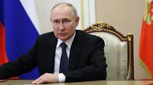 Putin pide reforzar la seguridad tras ataque ucraniano contra puente de Crimea