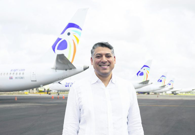 Víctor Pacheco dice que sus vuelos con interconexión serán 50% más baratos que las rutas directas de la competencia