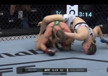 VIDEO | Luchadora lituana de UFC somete a su rival con una llave brutal