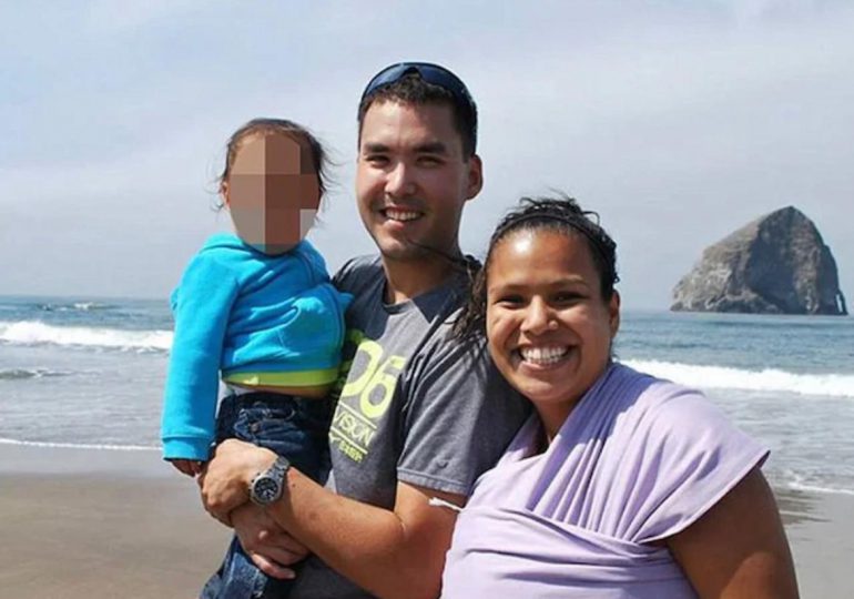 La mujer que intentó degollar a sus tres hijos bebés para mantener "la casa tranquila" para su marido