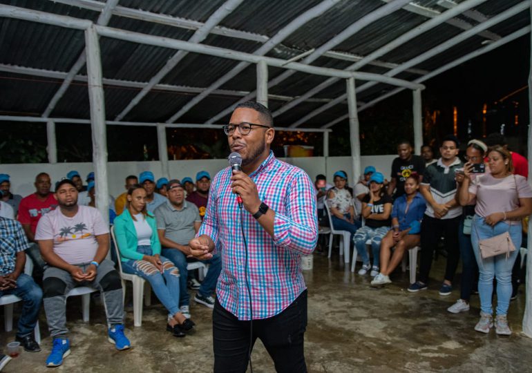 Jóvenes de El Limón respaldan a Moisés Vega como aspirante a presidente provincial JRM Santiago