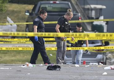 Dos muertos y decenas de heridos en un tiroteo en EEUU