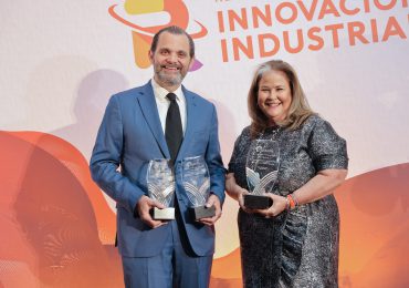 MercaSID e Induveca reciben reconocimiento a la Innovación Industrial por PROINDUSTRIA