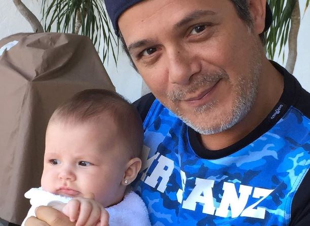 Alejandro Sanz felicita a su hija Alma con un mensaje muy conmovedor
