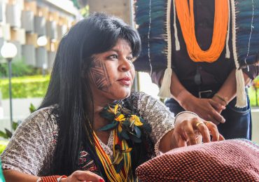 Líderes indígenas en Brasil exigen "posición concreta" del gobierno en límites de tierras