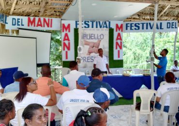 Celebran primer Festival del Maní en la comunidad de Puello, Elías Piña