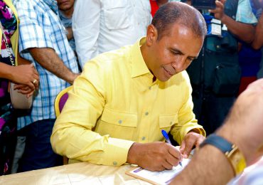 Domingo Contreras: “Hoy inicia el camino de la derrota del PRM en el Distrito Nacional”