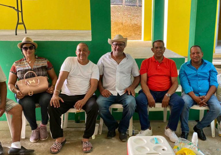 Ex senador Rodríguez Pimentel encabeza encuentro en Castañuelas