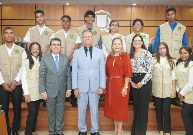 VIDEO | Tribunal Superior Electoral inicia por 2do. año programa "Enséñame a trabajar"