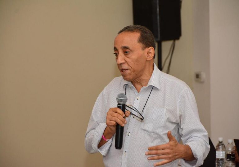 Fedomu destaca aportes de antropólogo Juan Luis Pimentel
