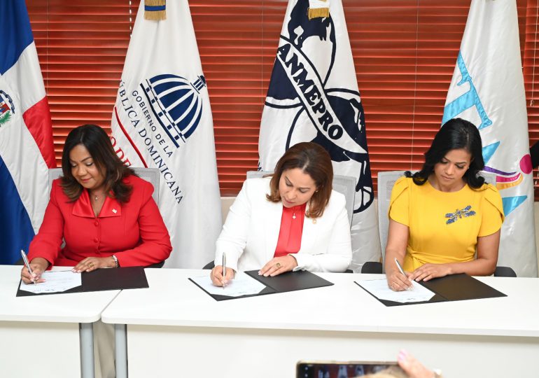 Ministerio de la Mujer suscribe acuerdo para impulsar Mipymes lideradas por mujeres