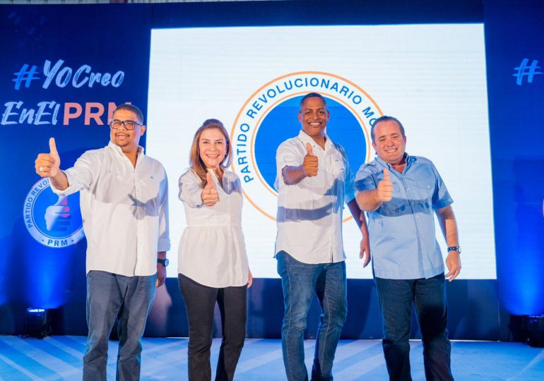 PRM juramenta a dirigentes de Santo Domingo, DN, Azua y Elías Piña
