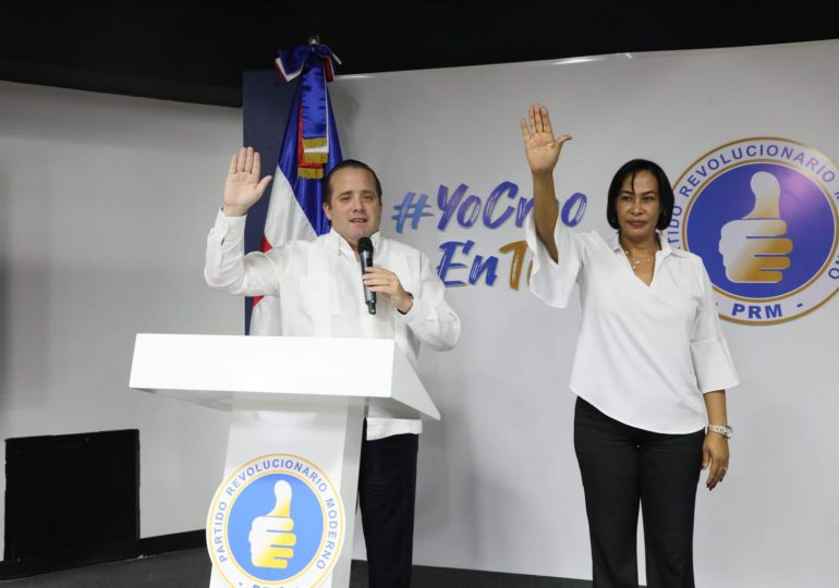 VIDEO | Paliza juramenta en el PRM a alcaldesa de Cristóbal y responde a críticas de la oposición
