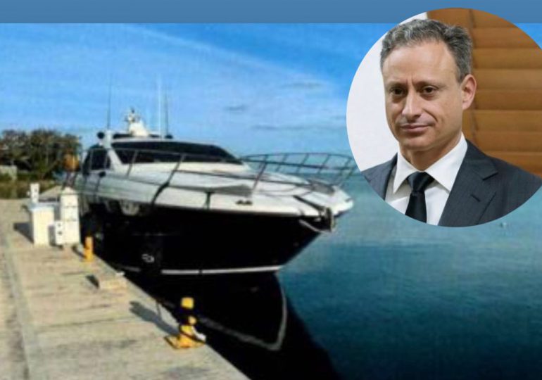 Embarcación atribuida a Jean Alain Rodríguez se adquirió transparente y con fondos lícitos