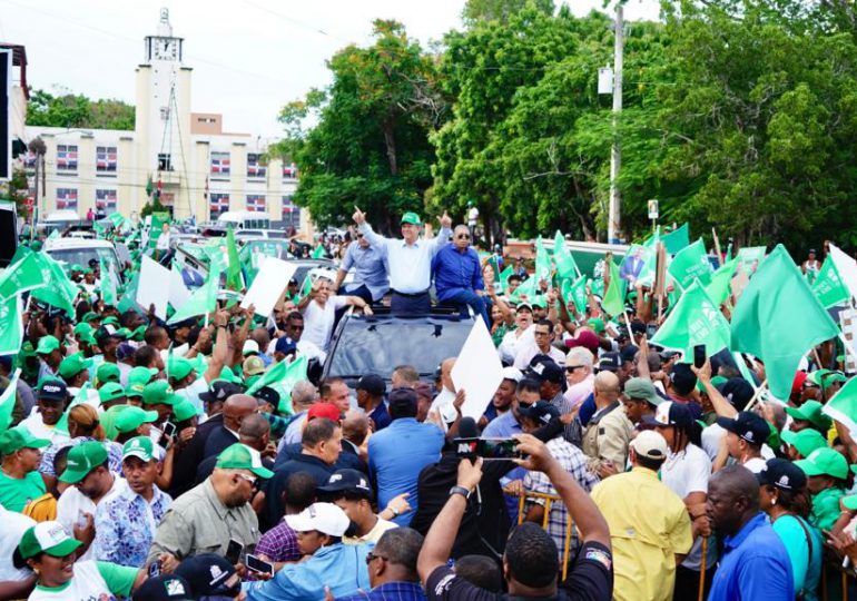 "El gobierno del PRM vació las neveras y apagó las estufas de los dominicanos", afirma Leonel Fernández