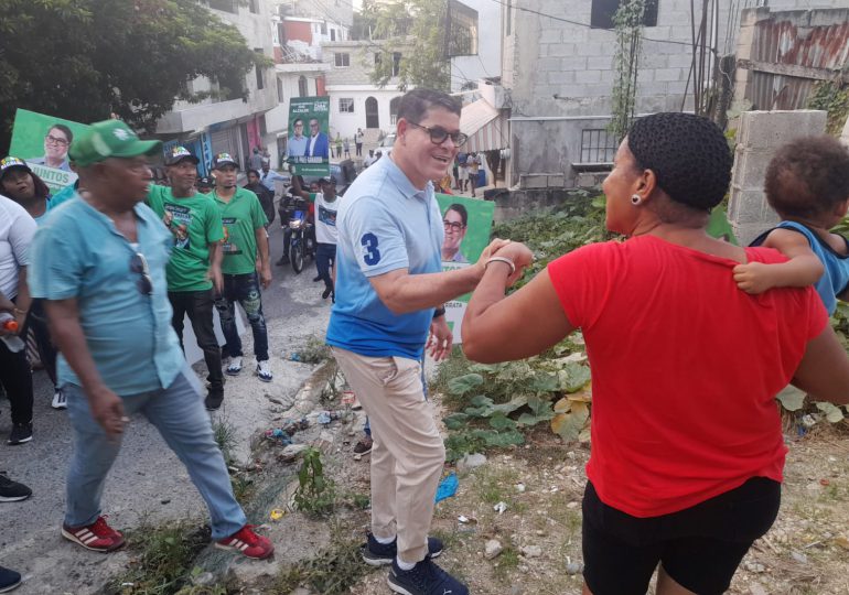 Precandidato alcalde FP: Dice SDO es un solo “hoyo” con calles inservibles