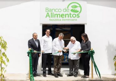 Banco de Alimentos inaugura sede en Santiago